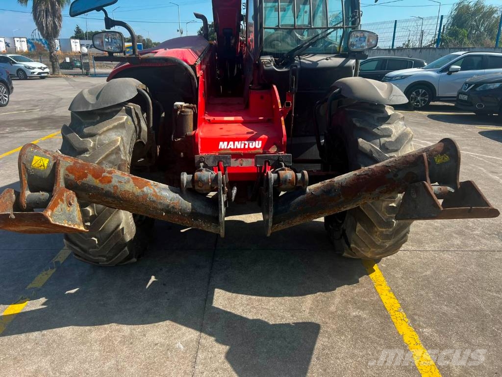 Manitou 1335 مناولات متداخلة