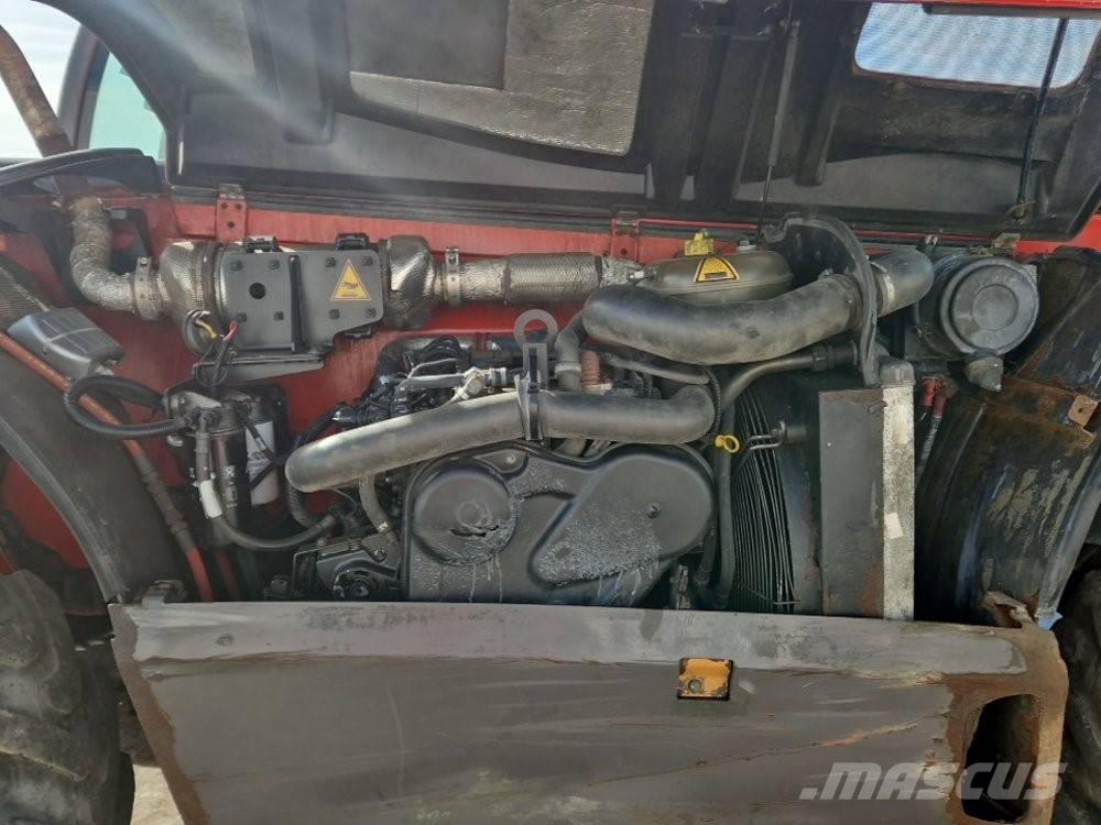 Manitou 1335 مناولات متداخلة