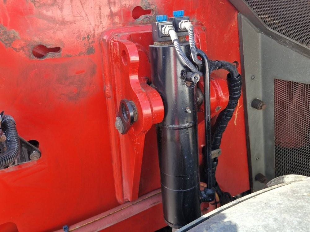 Manitou 1335 مناولات متداخلة