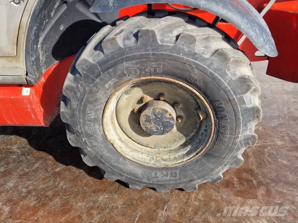 Manitou 1335 مناولات متداخلة