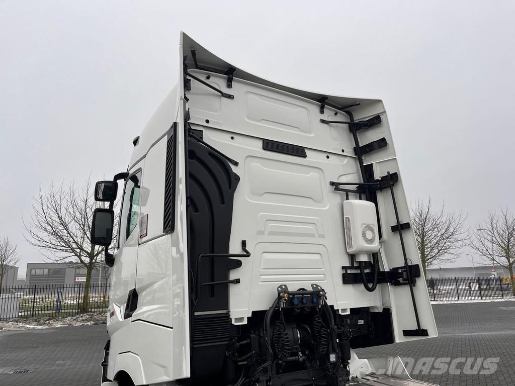 Renault T480 4X2 Renault T HIGH 480 4x2 - Lowdeck, full ai وحدات الجر