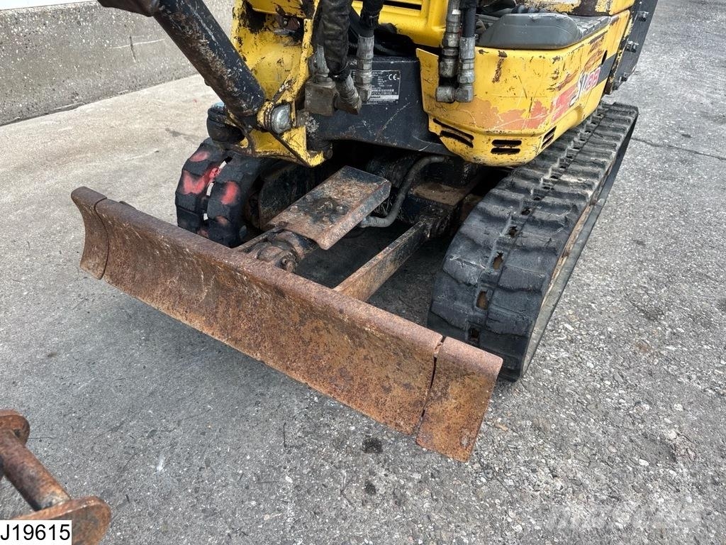 Yanmar SV08 1A 2700 hr, 2015, 1035 kg, 7,7 kW Mini bagri <7t