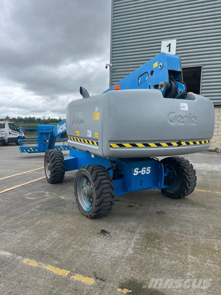 Genie S 65 Teleskopiniai keltuvai