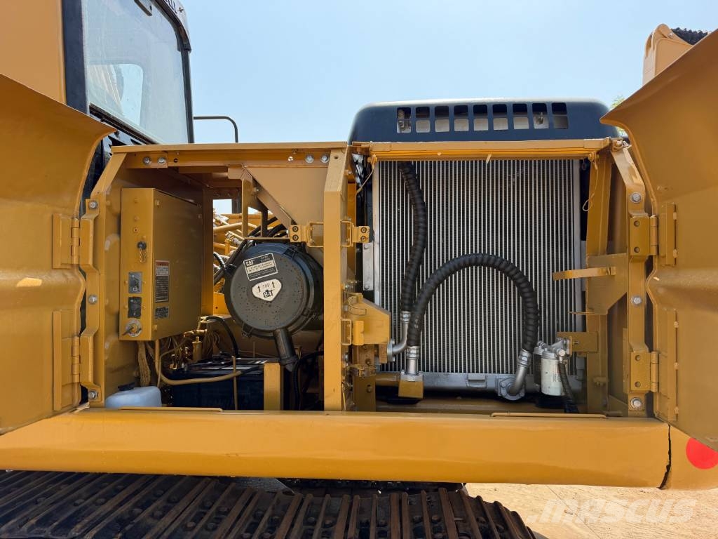 CAT 320 B Bagri goseničarji