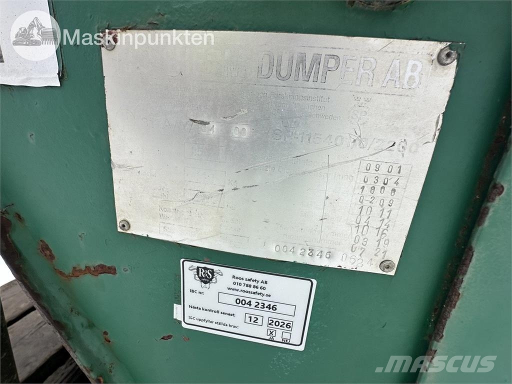  Tankvagn Med ramper Tankanhänger