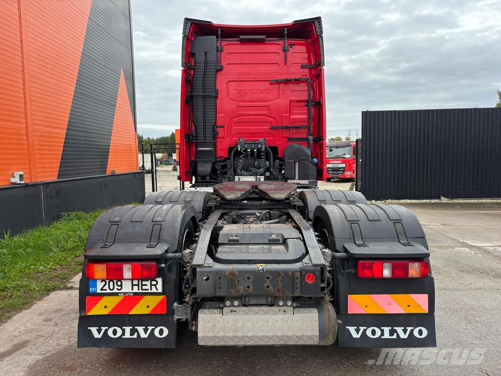 Volvo FH 500 6x2 DOUBLE BOGIE Sadulveokid