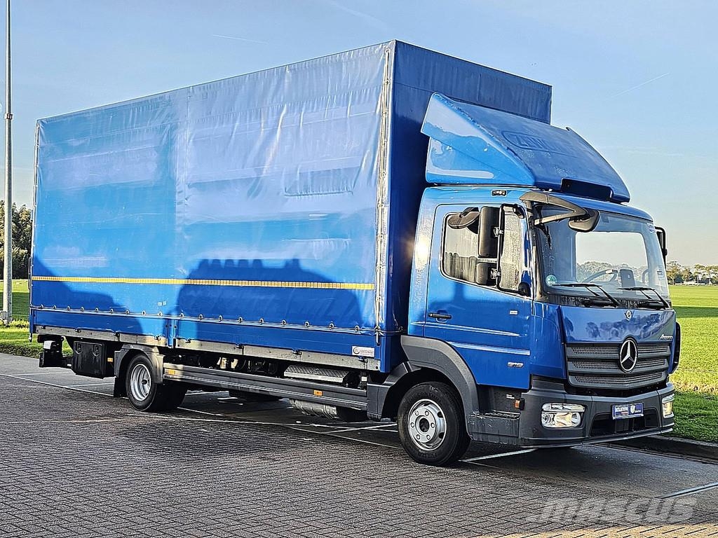 Mercedes-Benz ATEGO 818 AIRCO TAILLIFT Schuifzeilopbouw