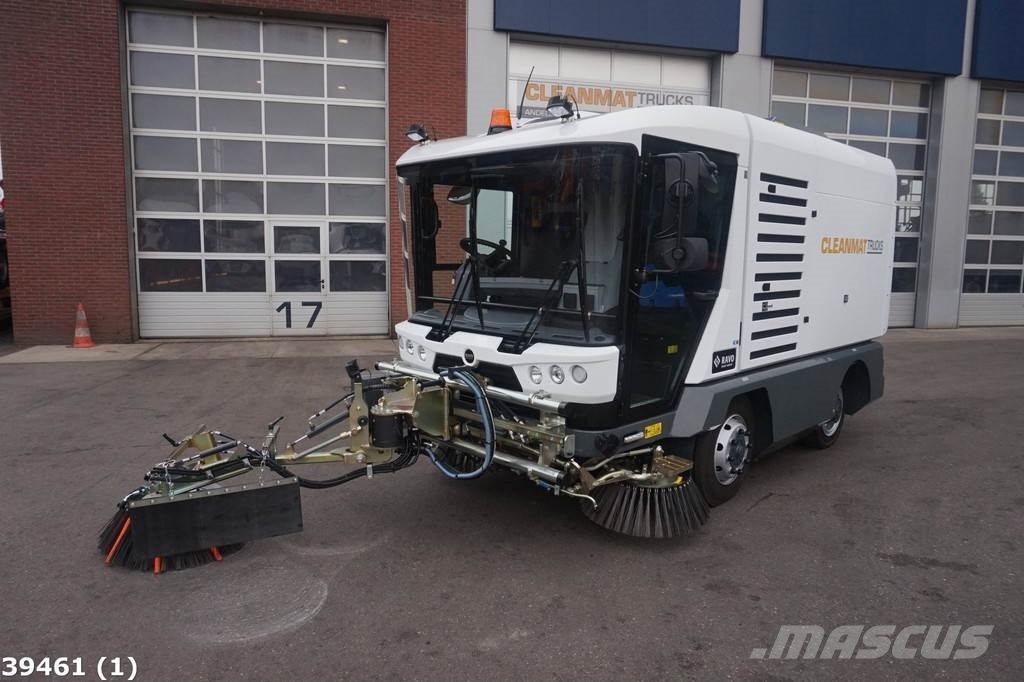 Ravo 540 STH met 3-de borstel Sweeper trucks