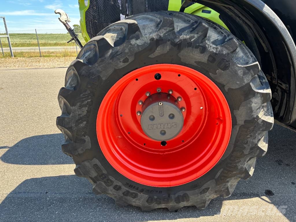 CLAAS AXION 940 CMATIC 트랙터
