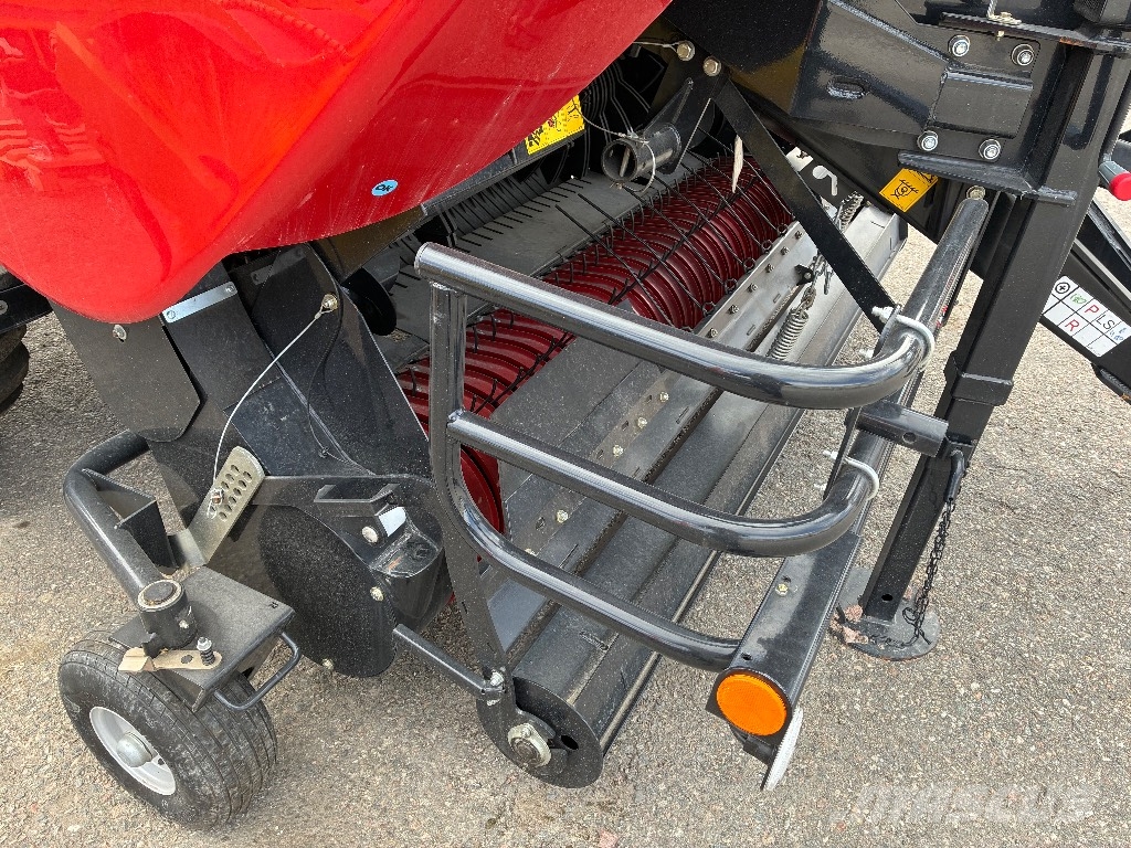 Case IH RB 545 Silage Pack Рулонні прес-підбирачі