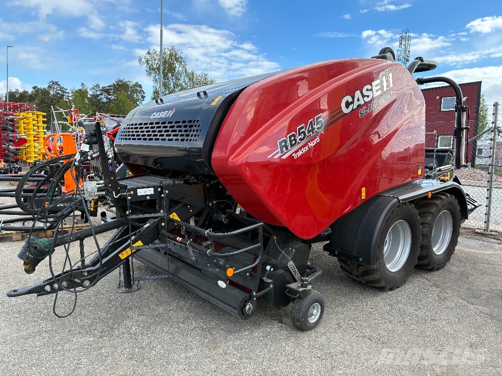 Case IH RB 545 Silage Pack Рулонні прес-підбирачі