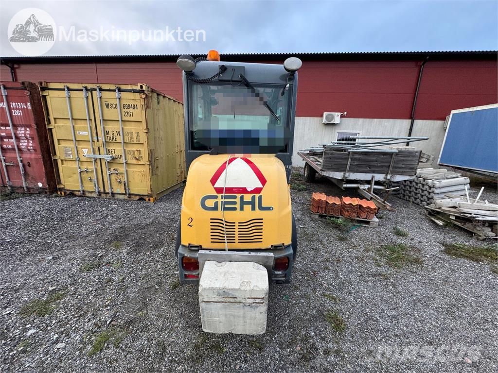 Gehl AL300 Mini Pale Gommate