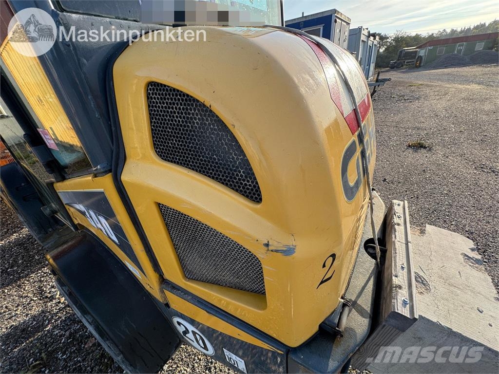 Gehl AL300 Mini Pale Gommate