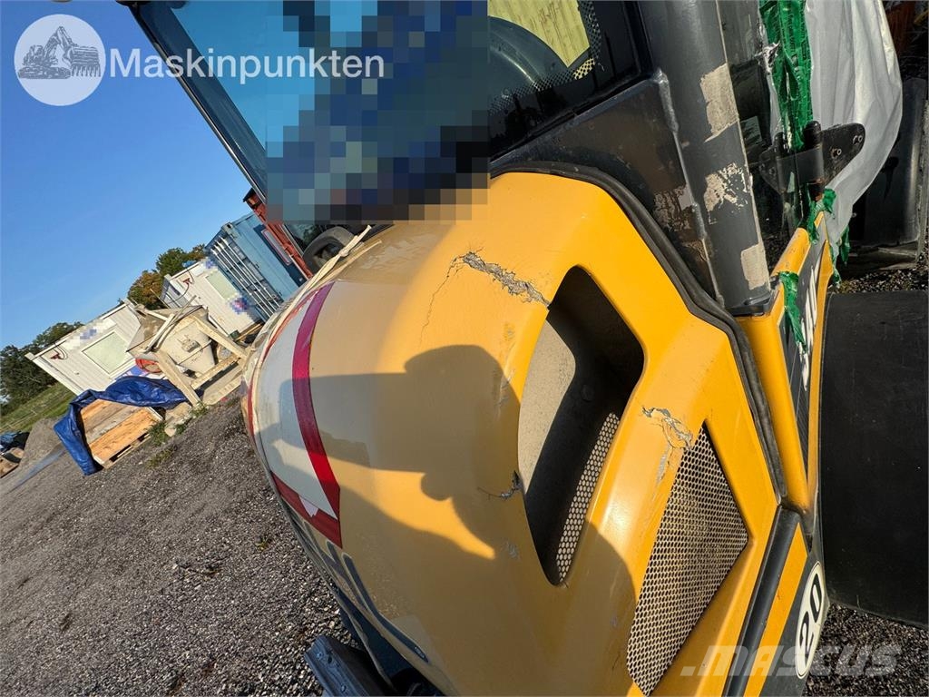 Gehl AL300 Mini Pale Gommate