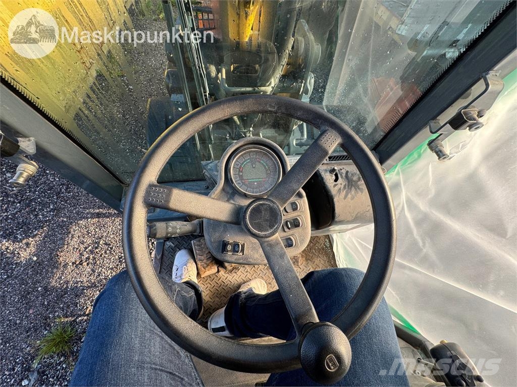 Gehl AL300 Mini Pale Gommate
