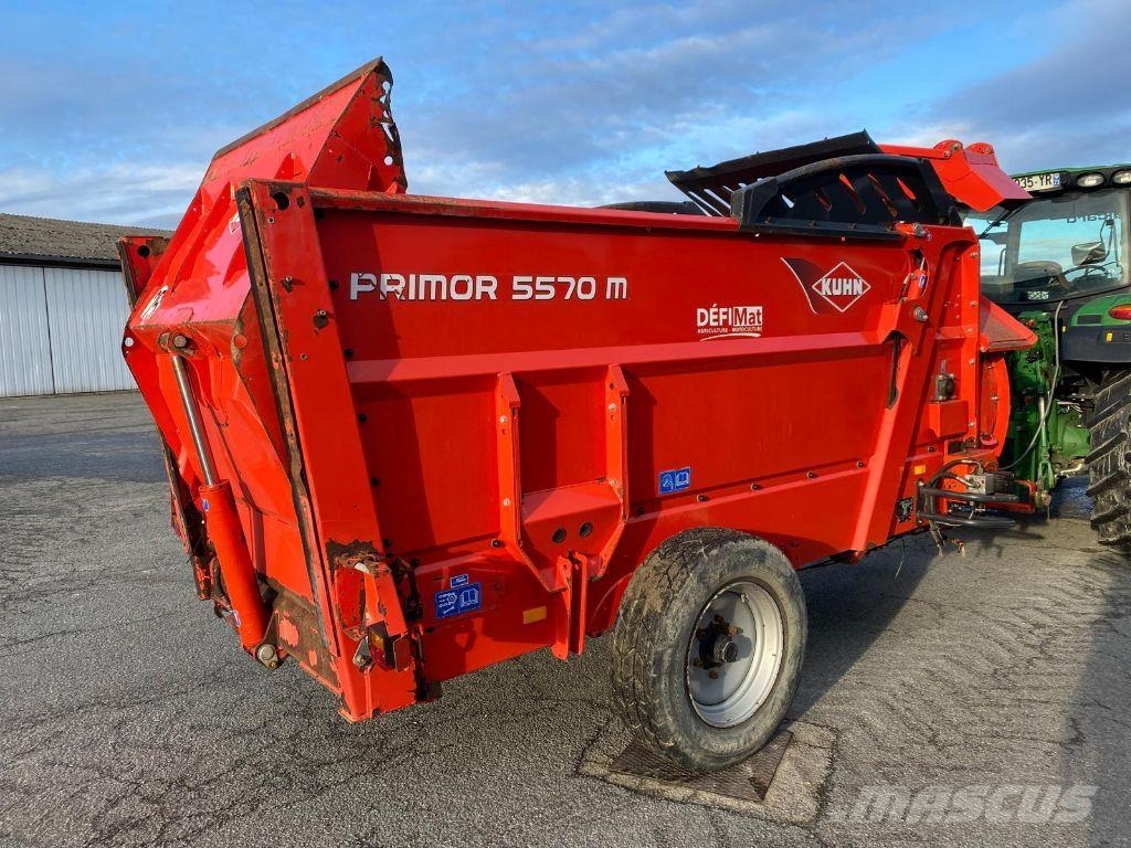 Kuhn Primor5570 Rundballerivere, -kuttere og -utpakkere