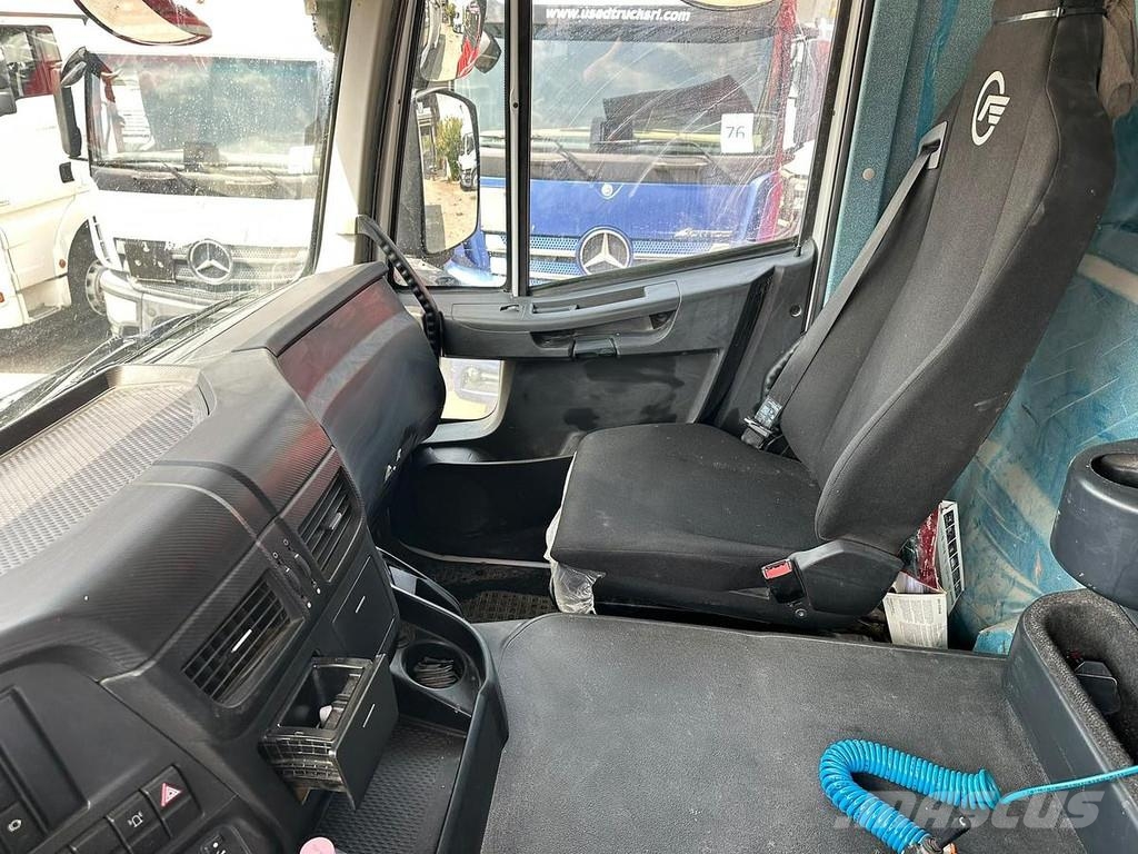 Astra HD 500 Priekabos su tentu