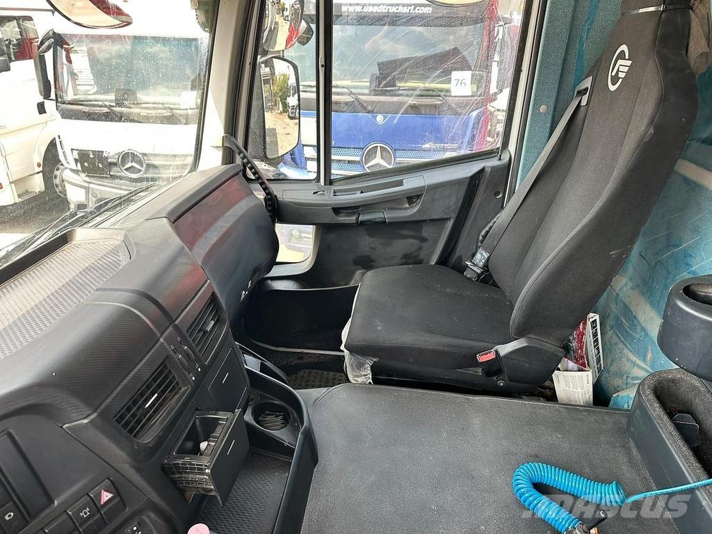 Astra HD 500 شاحنات بغطاء جانبي