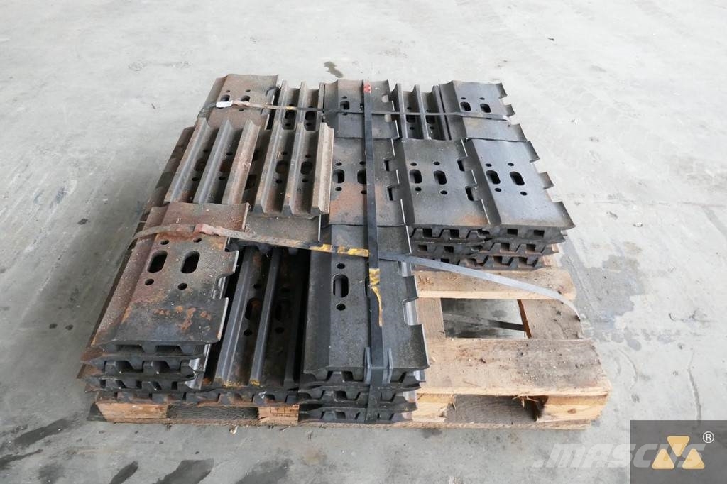 Fiat-Hitachi FL9 Track shoes Banden, wielen en velgen