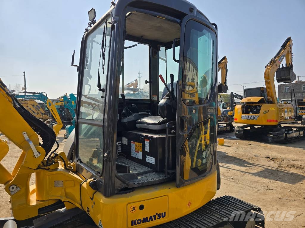 Komatsu PC40 Mini excavators < 7t (Mini diggers)