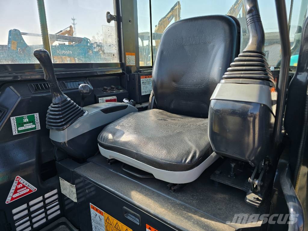 Komatsu PC40 Mini excavators < 7t (Mini diggers)