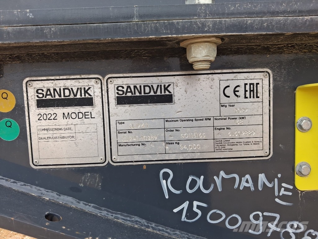 Sandvik QJ 241 Mobilni drobilniki