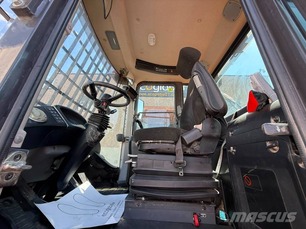 Doosan DL 200-5 Naudoti ratiniai krautuvai