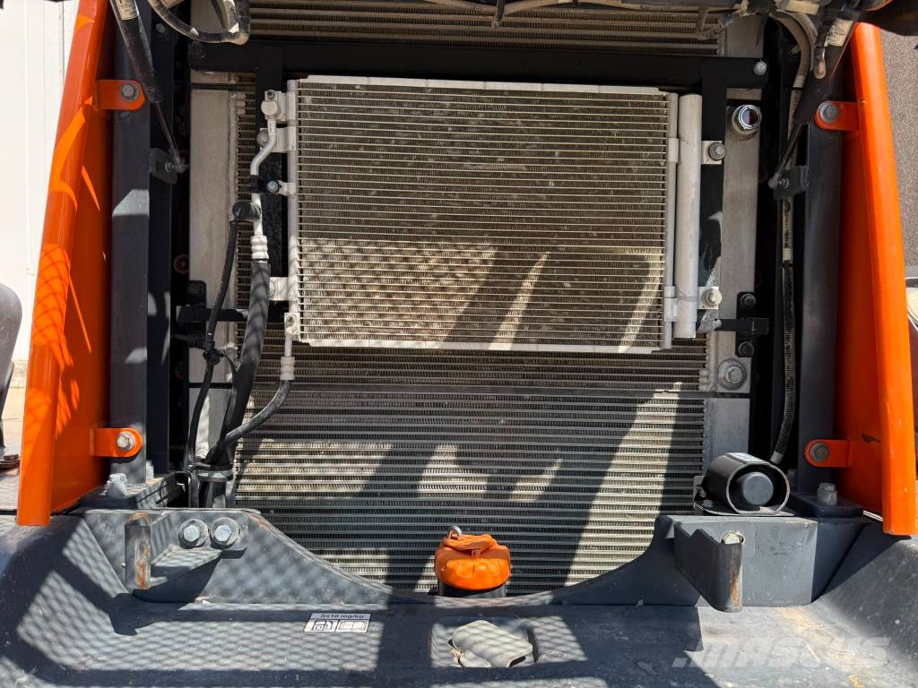Doosan DL 200-5 Naudoti ratiniai krautuvai
