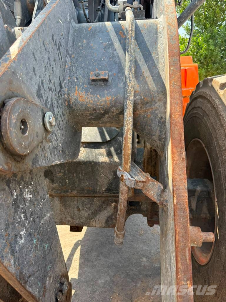 Doosan DL 200-5 Naudoti ratiniai krautuvai