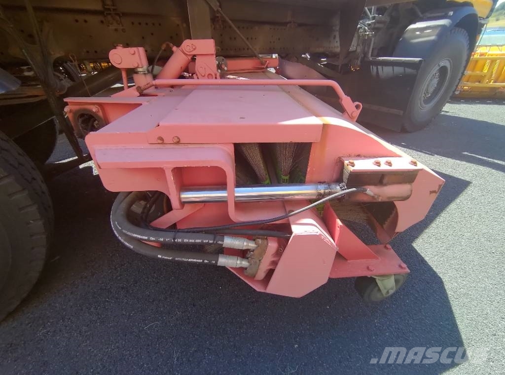 Schmidt CJS 914 Super 1 balai ZAC Airport equipment