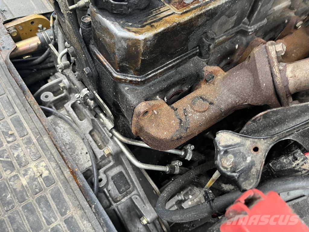 CAT DP30NT V-4245 IO Camiones diesel