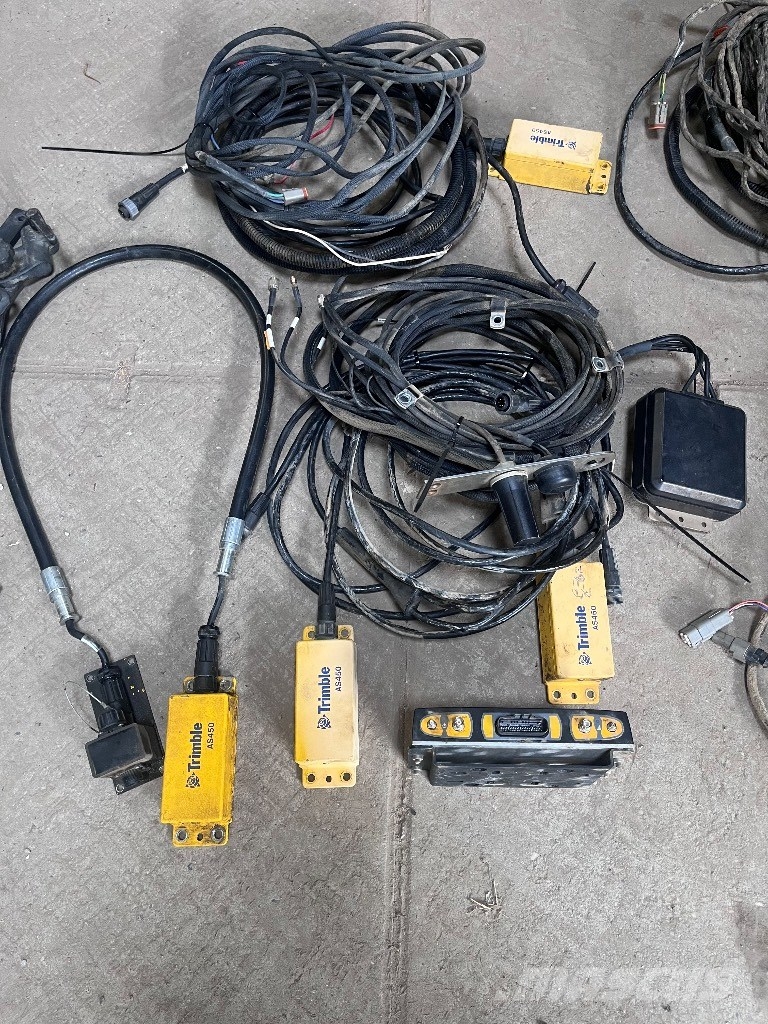 Trimble cb460 -3D GPS voorbereiding CB460 systeem Electronics
