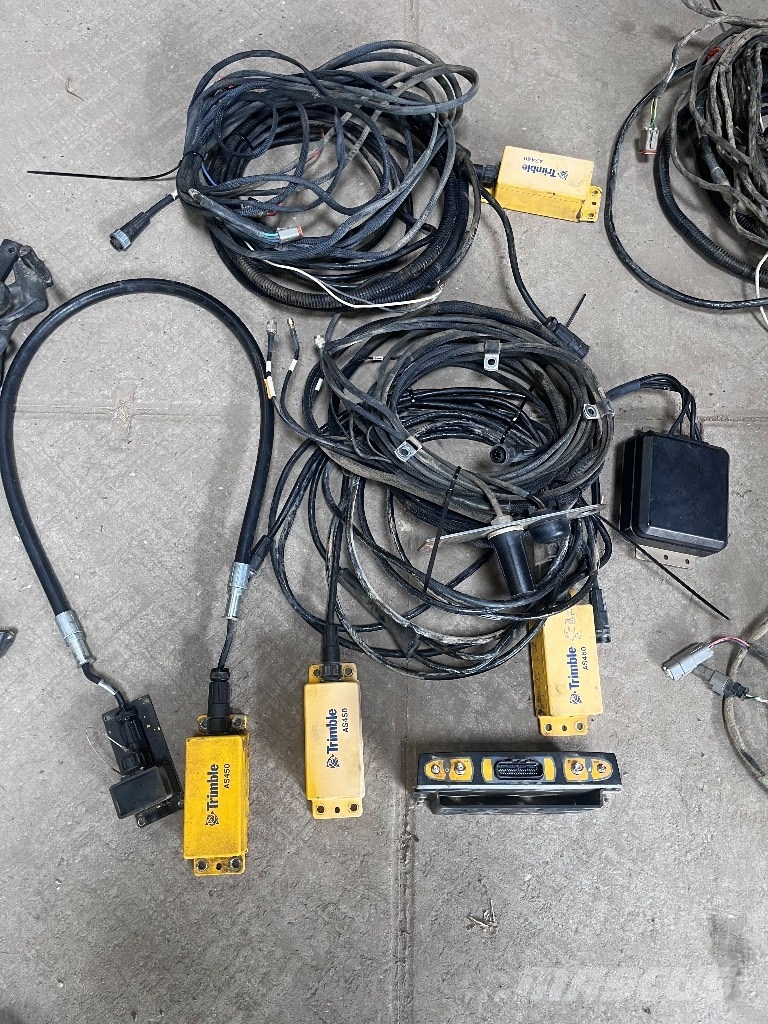 Trimble cb460 -3D GPS voorbereiding CB460 systeem Electronics