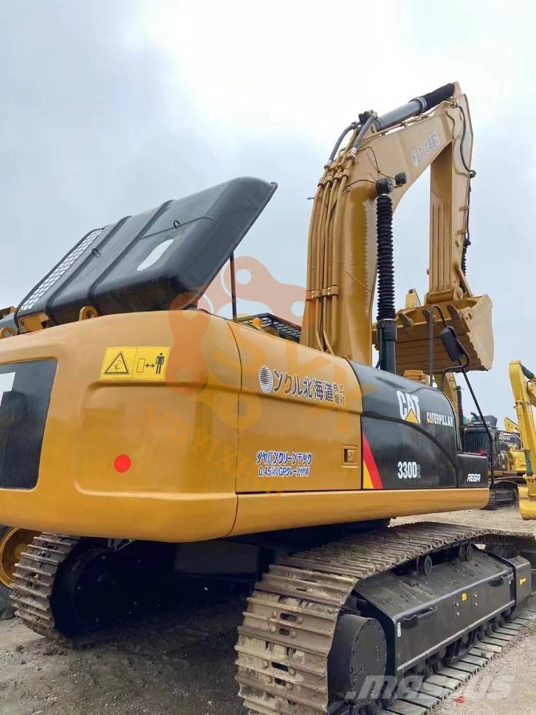 CAT 330 D Kāpurķēžu ekskavatori