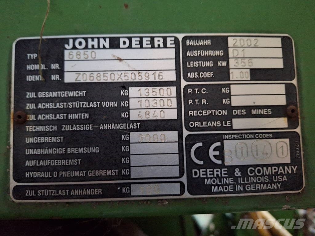 John Deere 6850 Self-propelled foragers