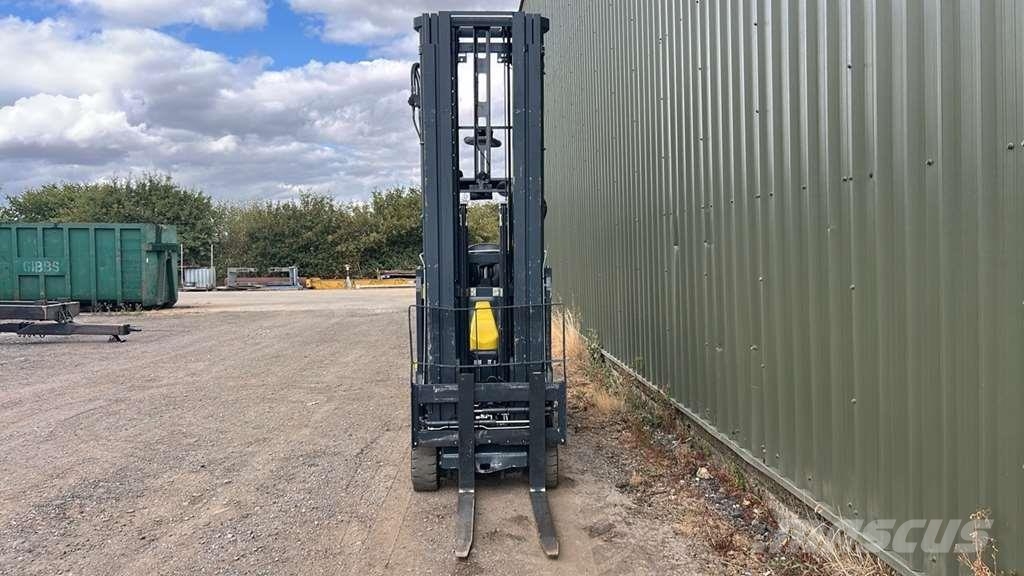 Combilift AM20NE Narrow aisle truck