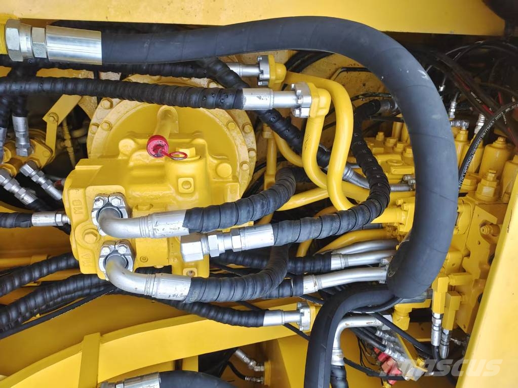 Komatsu PC 300 Escavatori cingolati