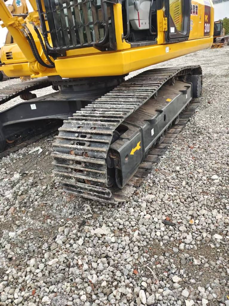 Komatsu PC 300 Escavatori cingolati
