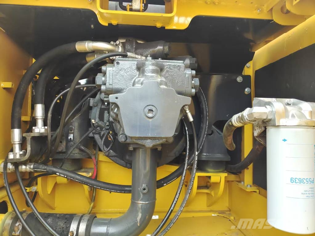 Komatsu PC 300 Escavatori cingolati