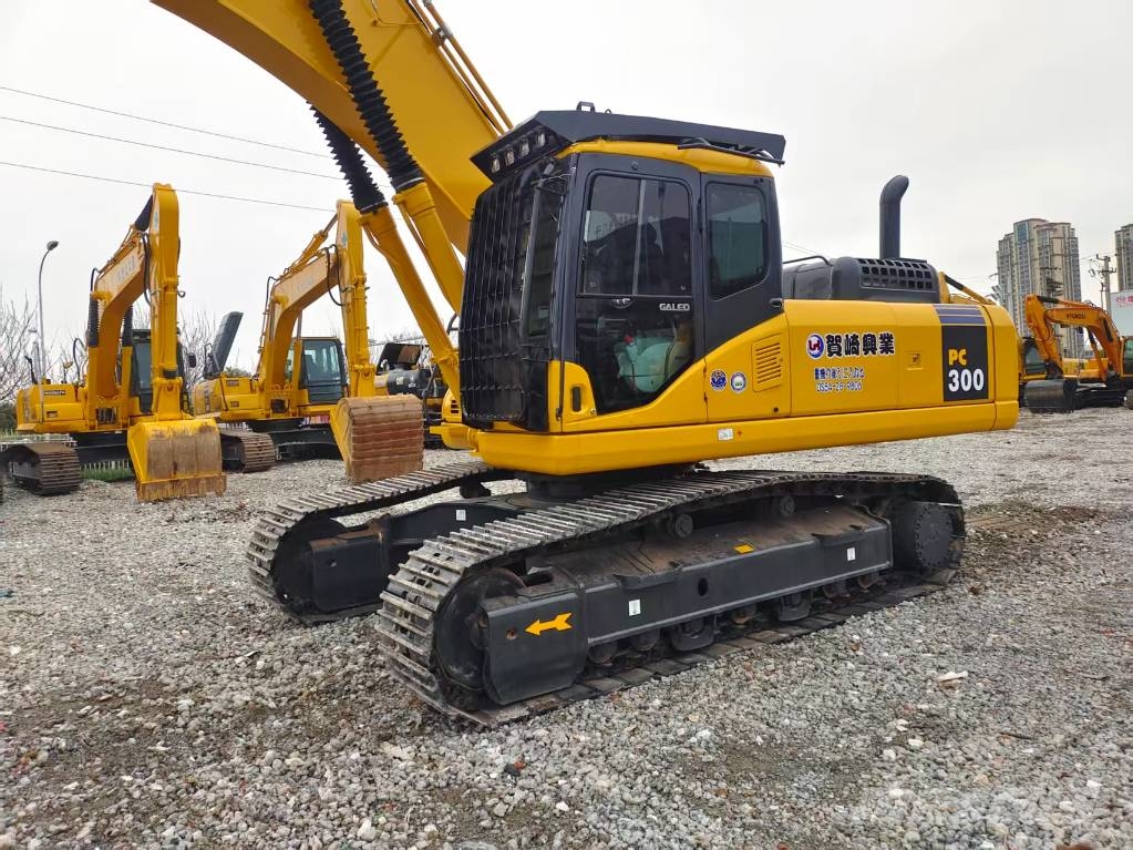 Komatsu PC 300 Escavatori cingolati
