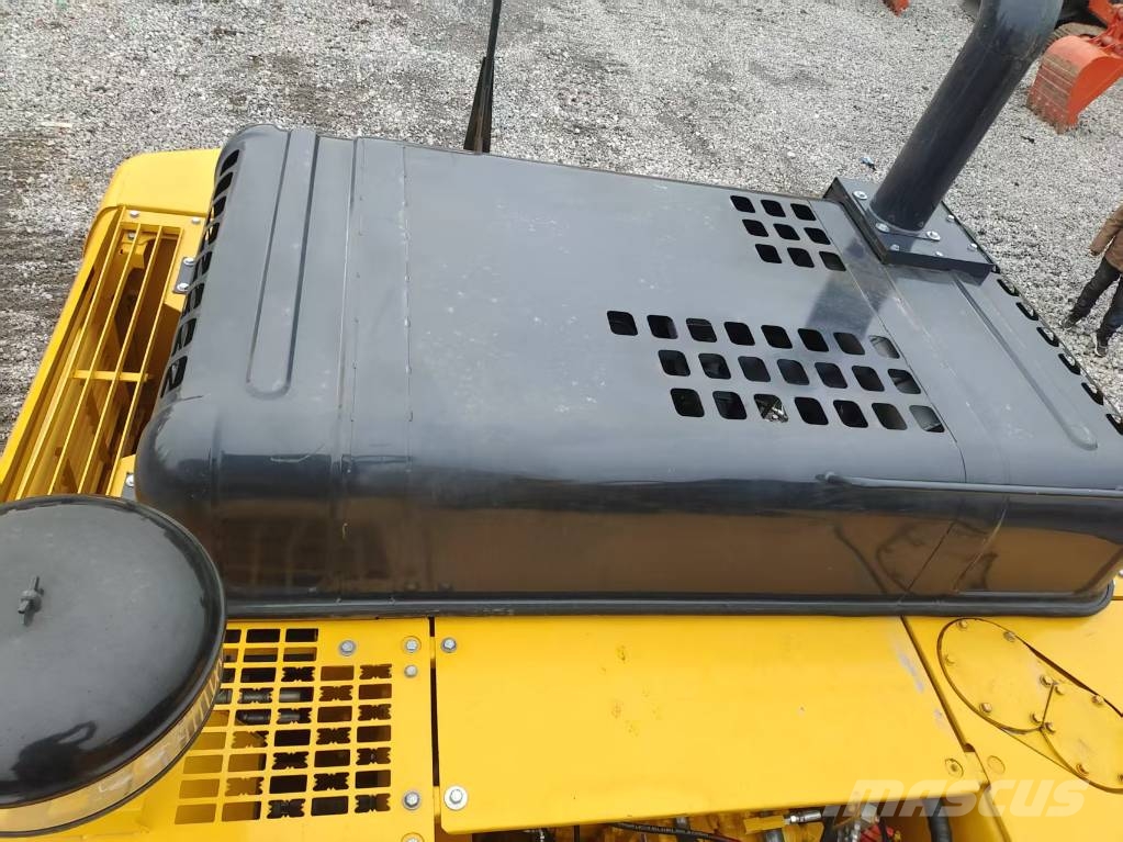Komatsu PC 300 Escavatori cingolati
