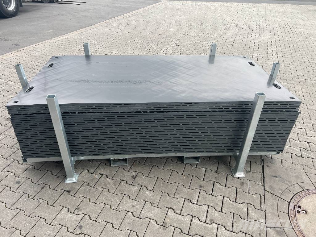 Fahrbahnplatten / Fahrplatten inkl. Gestell / NEU Andere Zubehörteile