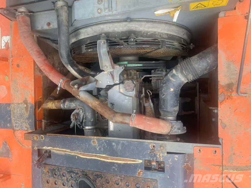 Hitachi ZX 350 Pelle sur chenilles