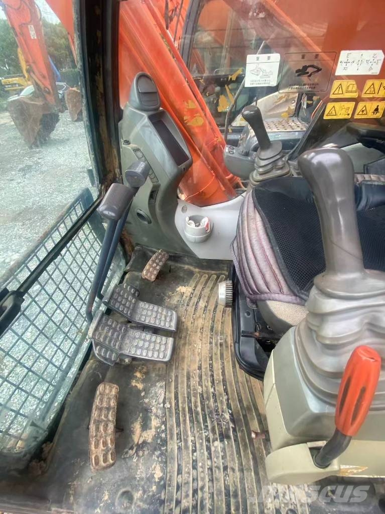 Hitachi ZX 350 Pelle sur chenilles