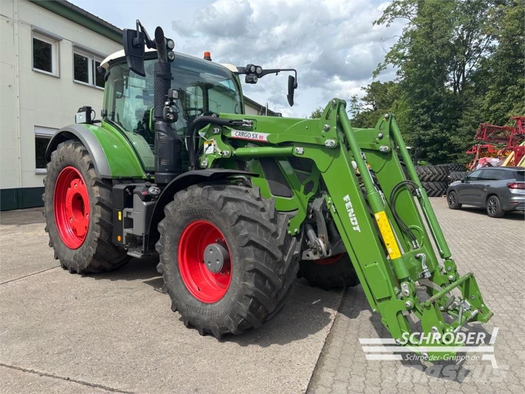 Fendt 724 GEN6 POWER PLUS + CARGO 5X/90 Traktorit