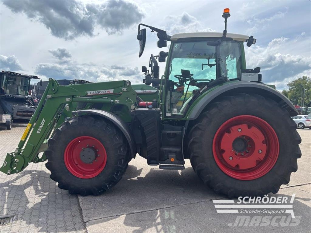 Fendt 724 GEN6 POWER PLUS + CARGO 5X/90 Traktorit