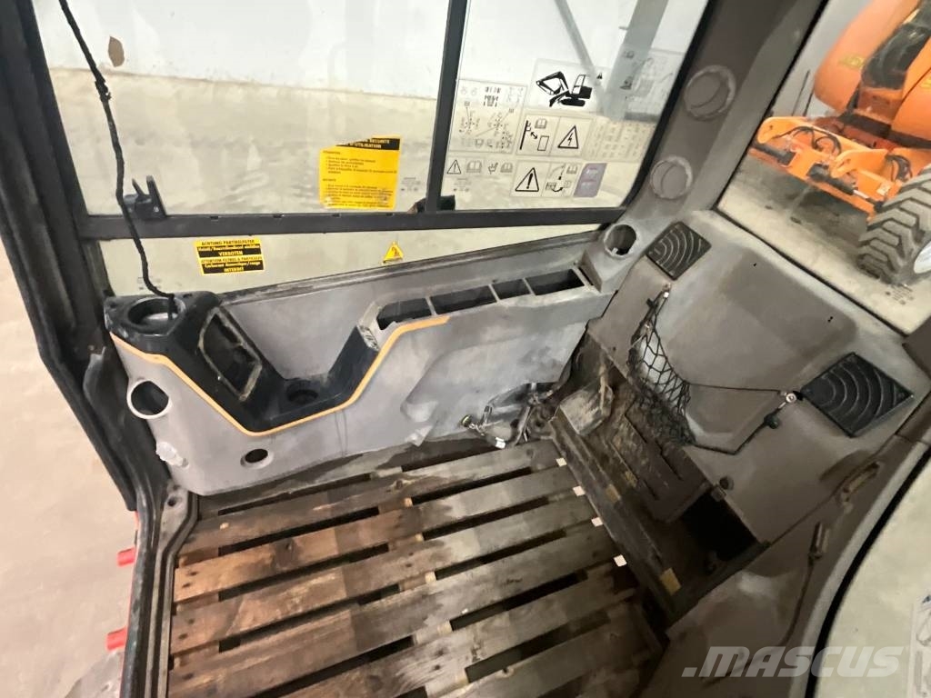 Volvo ECR 88 D Cabines e interior máquinas construção