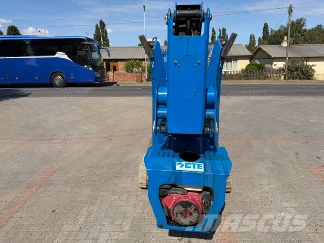 CTE traccess 160 Compact self-propelled boom lifts