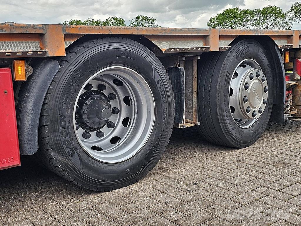 Scania R490 HMF 6020 Camiones de cama baja