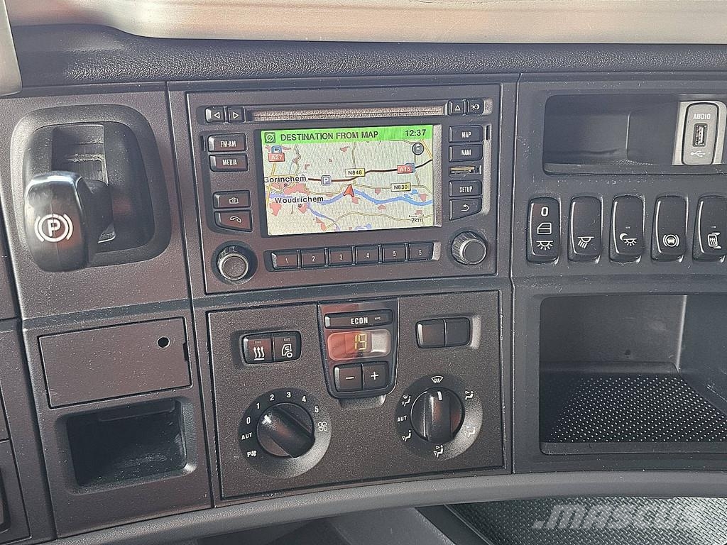 Scania R490 HMF 6020 Camiones de cama baja